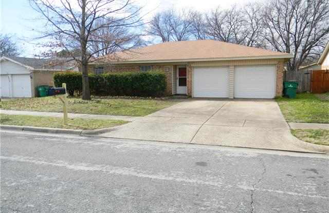 6617 Wooddale Drive - 6617 Wooddale Dr, Watauga, TX 76148