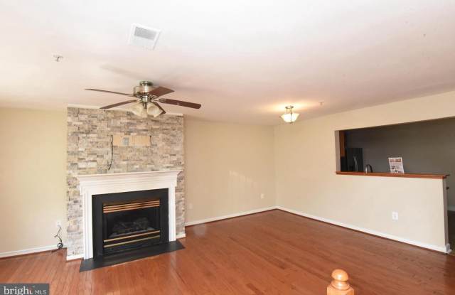 7953 COACHCREST Court Gallery 3