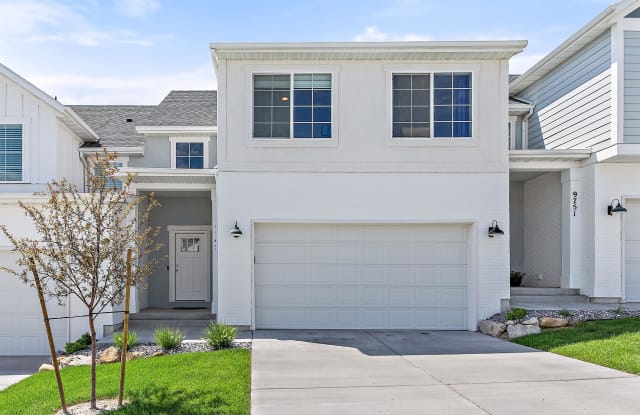9745 N Aaron Ave photos photos