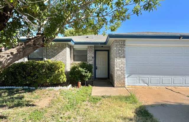 NOW AVAILABLE - 4 Bedroom Home in PaulAnn! Gallery 1
