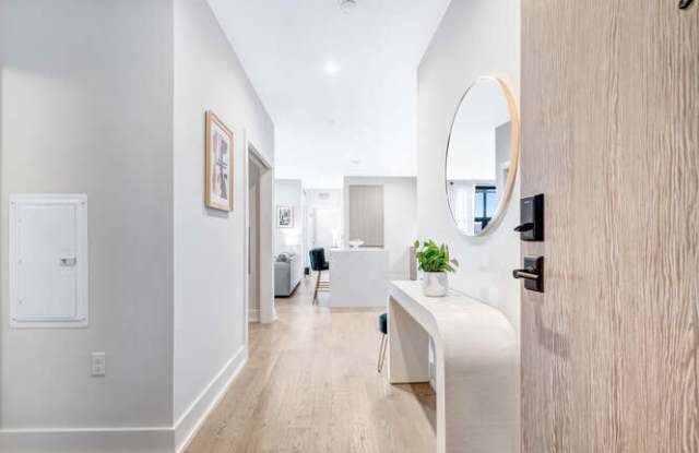 701 Swann Avenue photos photos