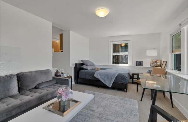 64 Panoramic Way Gallery 2