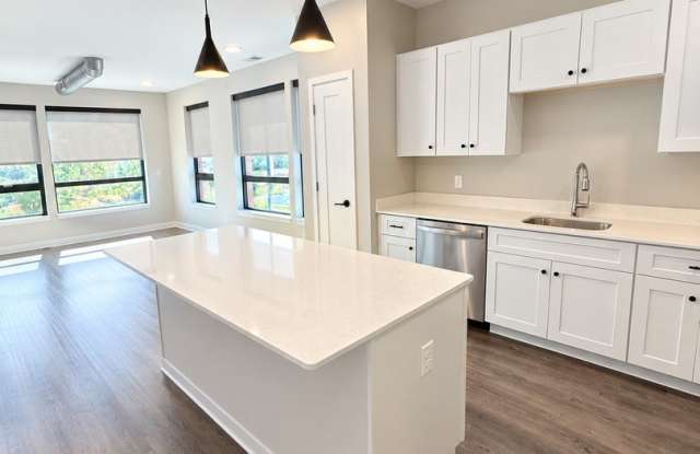 Leavenworth Lofts Gallery 3
