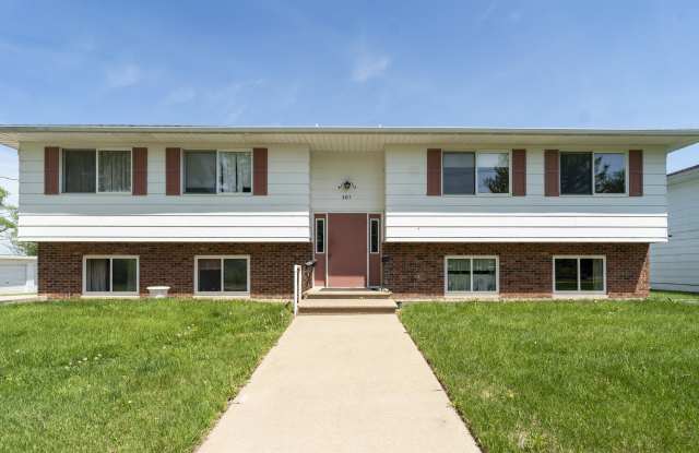 309 East 2nd Street - 1 photos photos