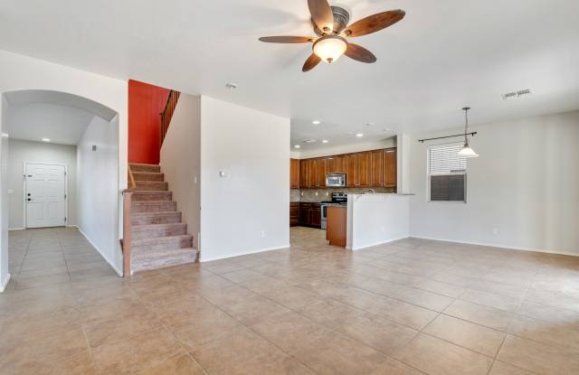 3557 E Odessa Dr Gallery 2
