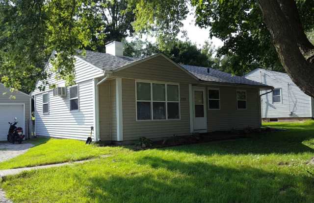 725 Giblin Drive | 2-Car Garage + Fenced-In Yard Gallery 1