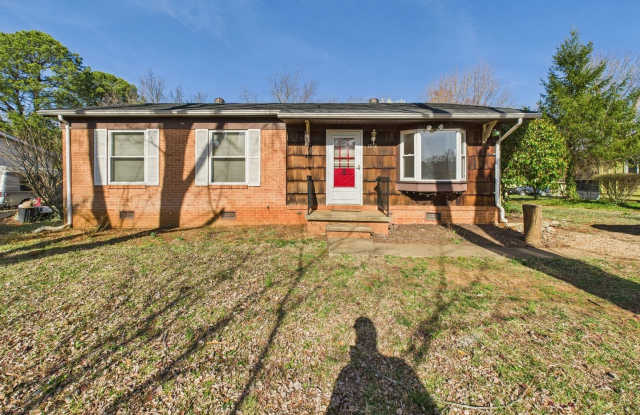 Wonderful 3-bedroom home! - 1378 Peach Tree Drive, Crozet, VA 22932 Wonderful 3-bedroom home! - 1378 Peach Tree Drive, Crozet, VA 22932