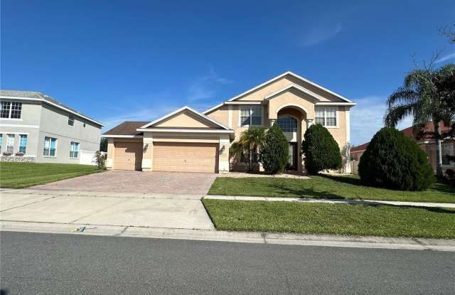2641 MAGGIORE Circle Gallery 2