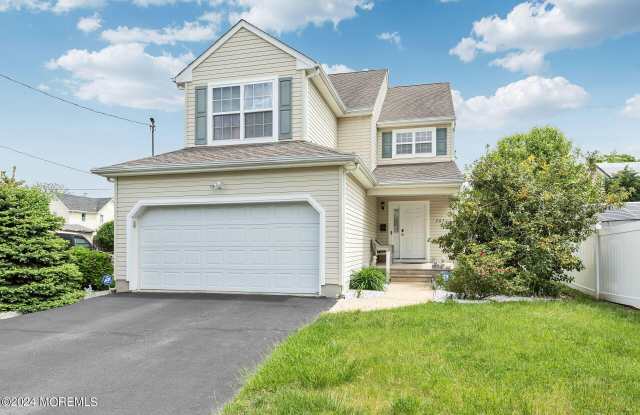 205 Conover Place photos photos