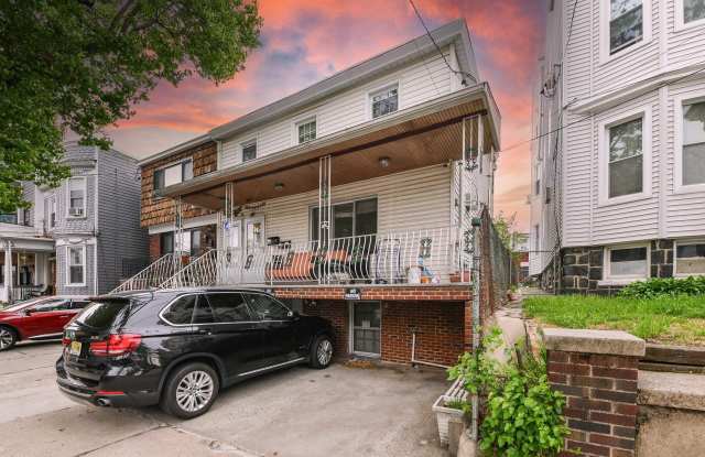 26 CHARLES ST photos photos