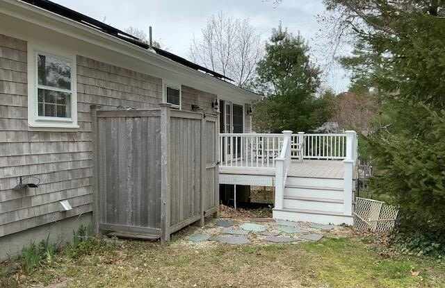 135 Acorn Drive photos photos
