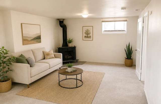 1938 S Columbine Street Gallery 1