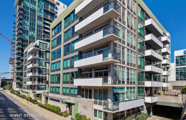 650 West Wayman Street - 650 West Wayman Street, Chicago, IL 60661