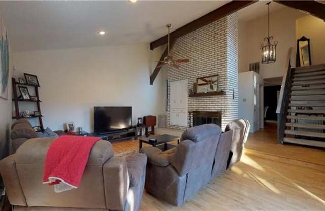 700 Irongate Circle Gallery 4