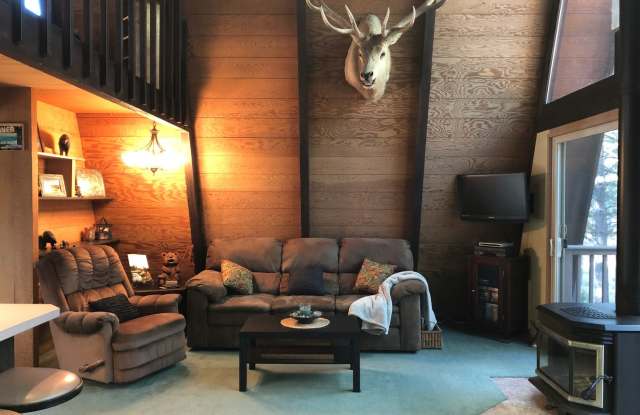 Long Term Lease in Tahoe Donner - $2900 per month Furnished photos photos