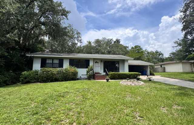 2054 Holly Oaks River Dr photos photos