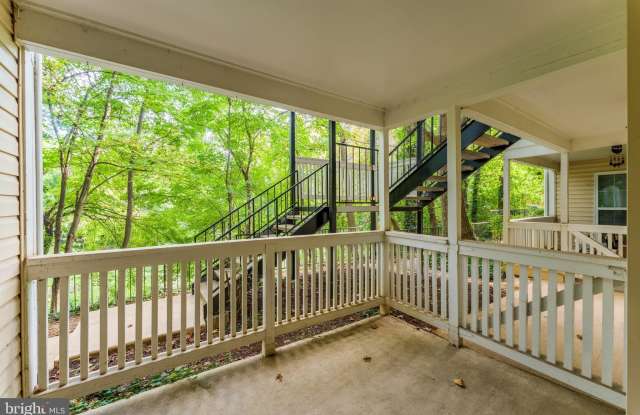 1501 LINCOLN Way Gallery 2