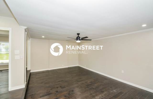 1305 Coreland Drive Gallery 2