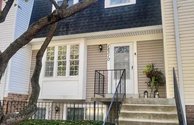 18310 TIMKO Lane unit: 99 photos photos