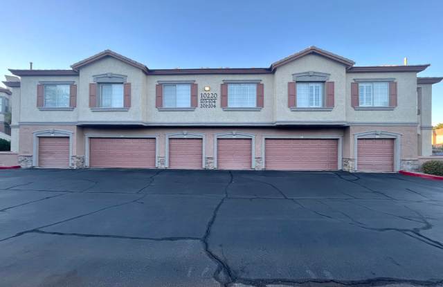 RENT READY!! CUTE 3 BD/2BA CONDO LOCATED IN GATED SUMMERLIN COMMUNITY! Gallery 3