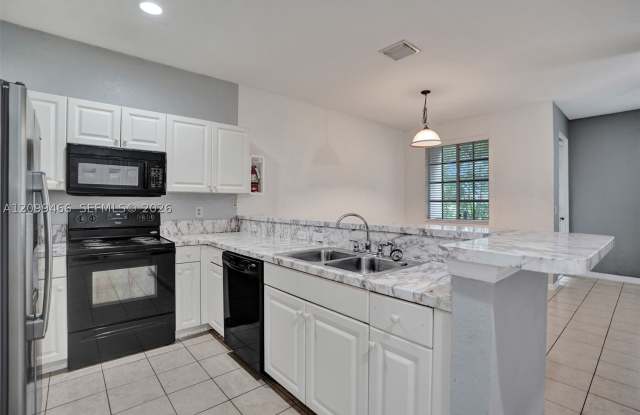 1309 Lucaya Dr Gallery 2