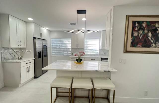 708 Normandy O photos photos 708 Normandy O photos photos