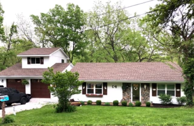 41 C St - 41 C St, Lake Lotawana, MO 64086