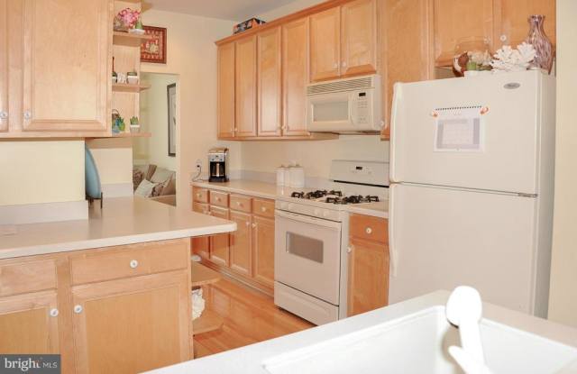 6955 BANCHORY CT Gallery 3