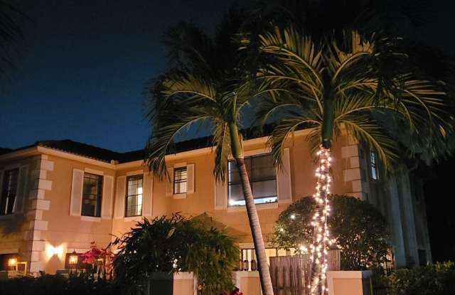 392 Prestwick Circle Gallery 2