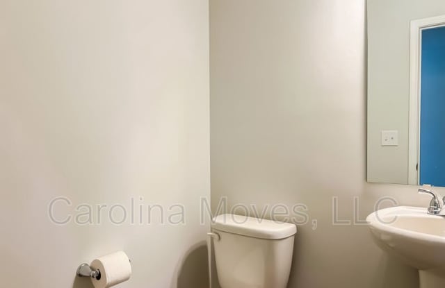 345 Carramore Drive Gallery 4