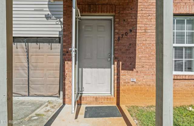 8709 Mowbray Way Gallery 2