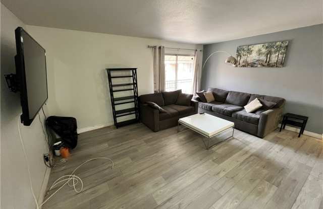 4961 River Glen Drive photos photos