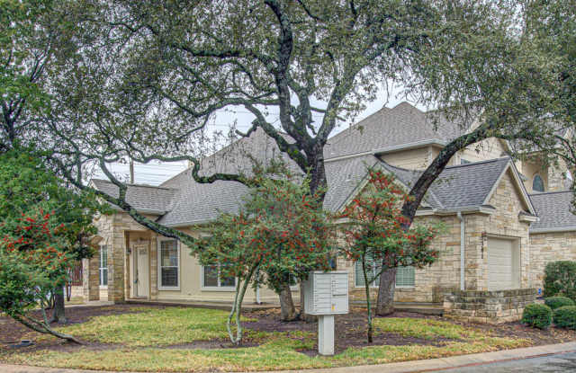 Charming Great Hills Corner 2/2 Condo - Move-In Ready! - 10300 Morado Cove, Austin, TX 78759