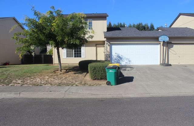 3 br, 2.5 ba home in quiet Scappoose neighborhood - 33028 Northwest Meersburg Street, Scappoose, OR 97056