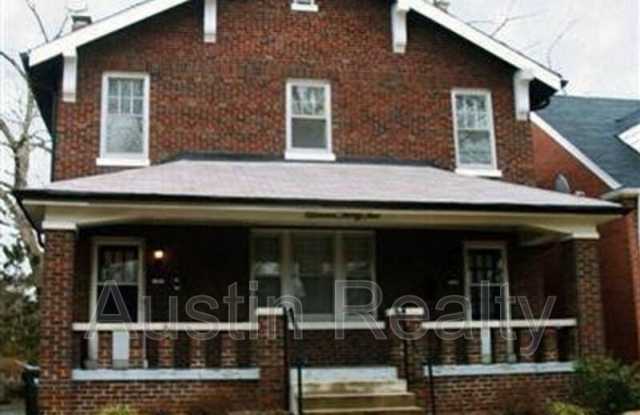 1132 Ralph Ter photos photos