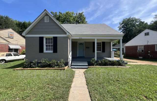 2546 Arlington Ave photos photos