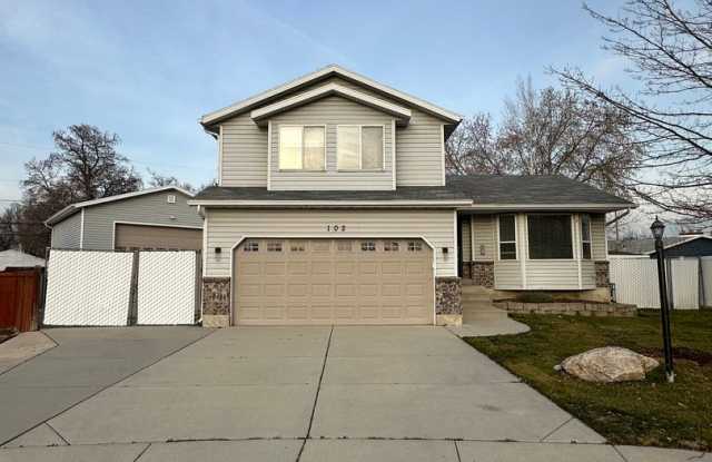 GET $500 OFF THE FIRST MONTHS RENT!!! photos photos