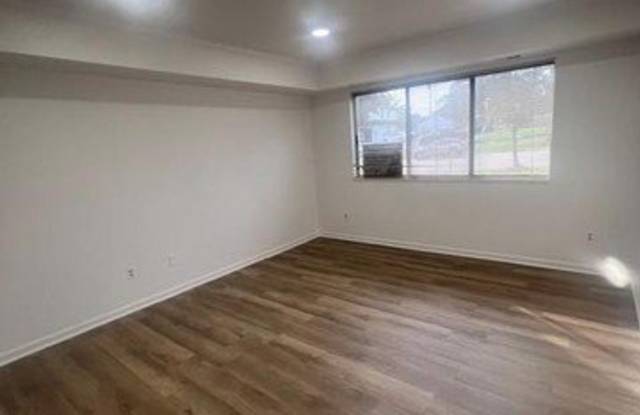 21936 Morley Avenue Gallery 4