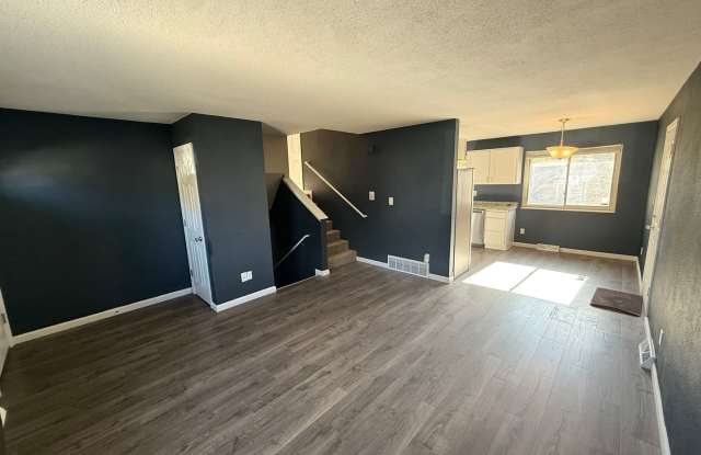 Updated 3 Bedroom Home with Large Yard Gallery 4