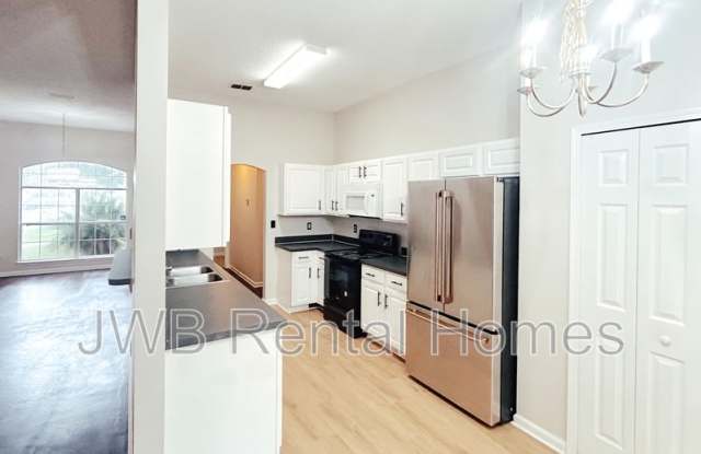 383 Turtle Dove Dr Gallery 3