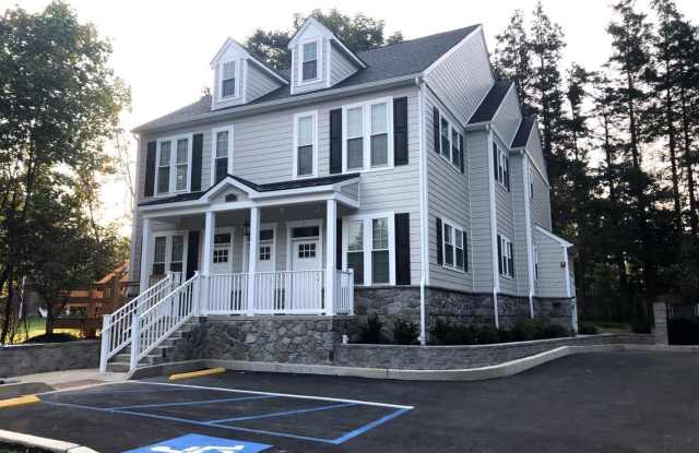 34 REESE AVE #D photos photos