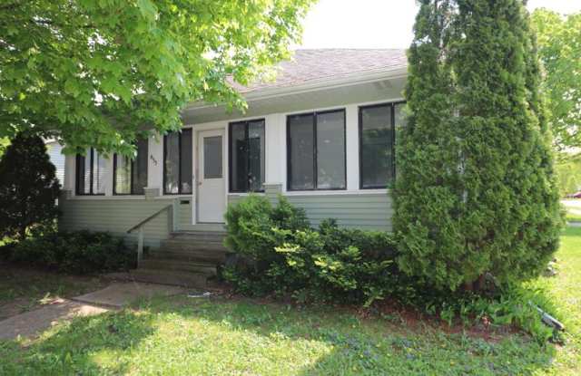 855 Langlade Avenue photos photos