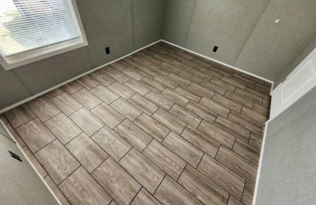 465851 Ok-51 Gallery 2
