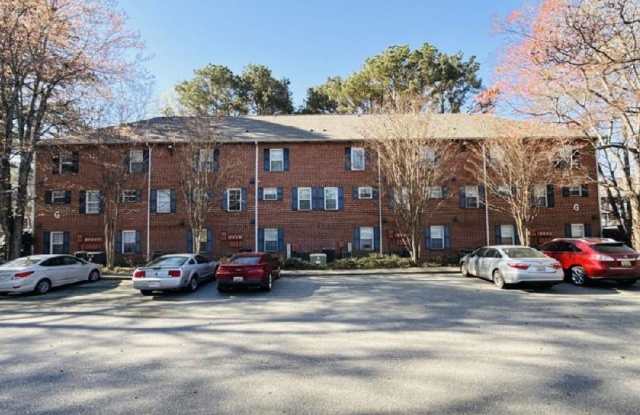 Fall 2026 Awesome 1 Bedroom Apt @ Lakewood Commons! photos photos Fall 2026 Awesome 1 Bedroom Apt @ Lakewood Commons! photos photos