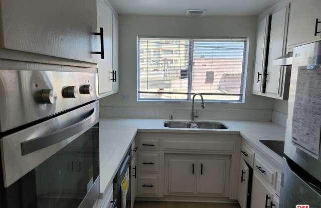 8531 Alcott St photos photos