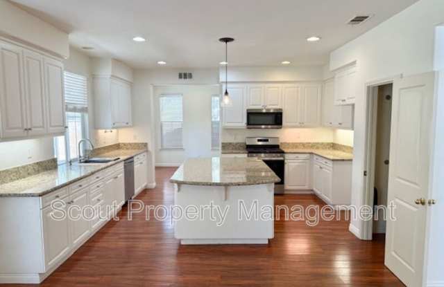 39877 Worthington Ct. photos photos