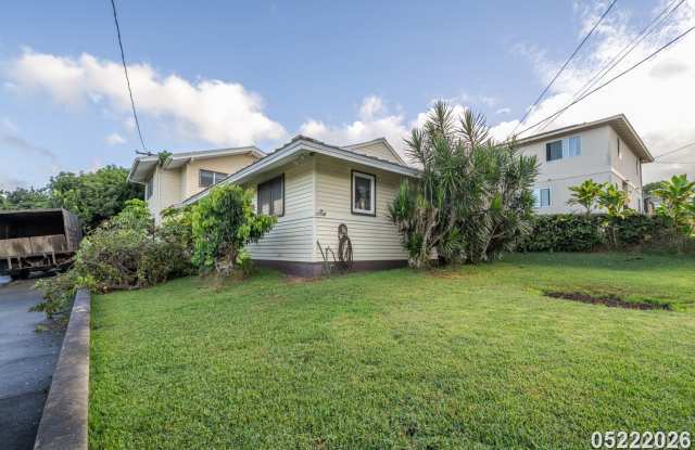 IMMACULATE AND CLEAN 3BR/1.5BA WITH 2 BONUS ROOMS/1 Car Garage/ 1 tándem parking IN WAHIAWA (Wahiawa) photos photos IMMACULATE AND CLEAN 3BR/1.5BA WITH 2 BONUS ROOMS/1 Car Garage/ 1 tándem parking IN WAHIAWA (Wahiawa) photos photos