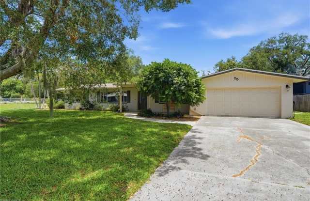 55 Aqua Ln Gallery 2