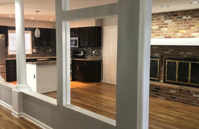 9007 DIGORY COURT Gallery 3