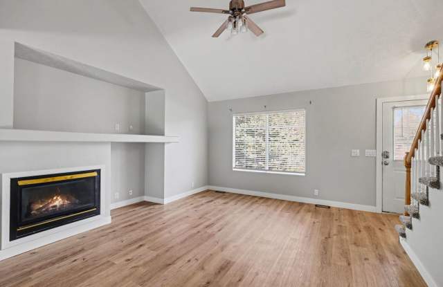 3 Bedroom Home in Bellevue Gallery 4